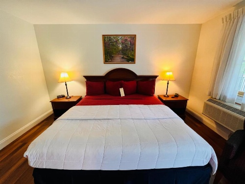 Inn at Cemetery Hill image 37